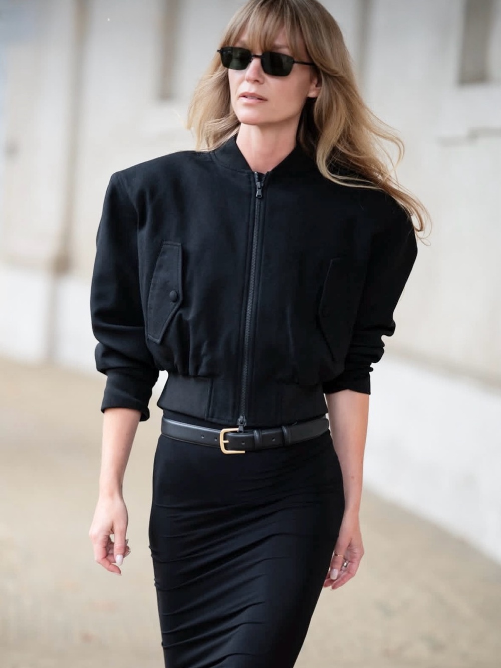 WARDROBE.NYC H&M
NWT BLACK CROPPED WOOL BOMBER JACKET SIZE SMALL PRICE FIRM